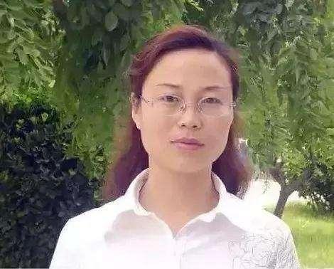 杨的最新情况，小巷中的美食秘密